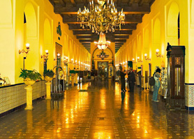 hotel nacional de cuba lobby